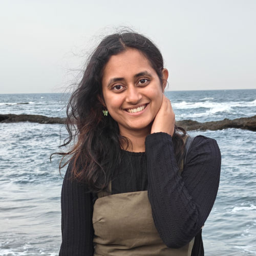 Simran Sakshi