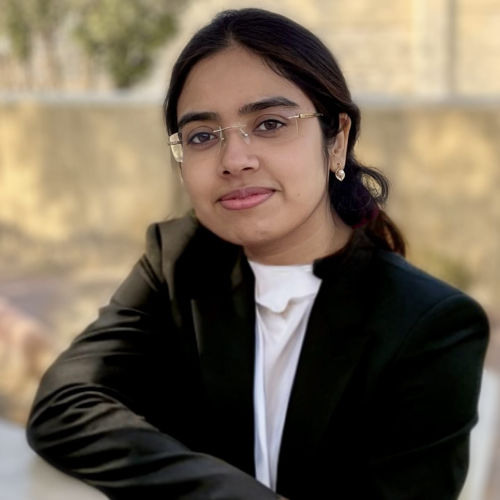 Dr Farah Naqvi