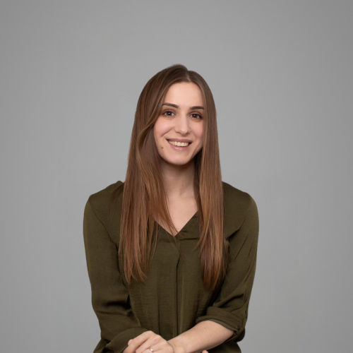 Nikoletta Teller