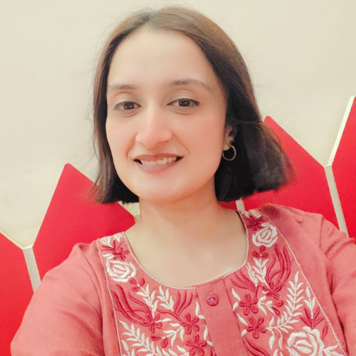 Dr Aayesha