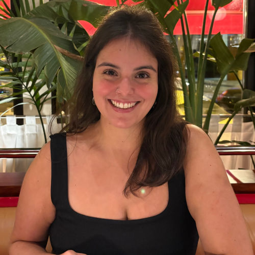 Emanuelle Fehr Vieira de Paula