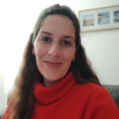 AYLEEN SAFARIAN ORTEGA