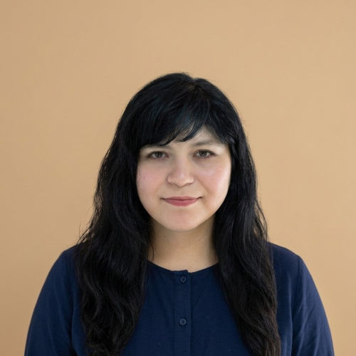 Naysha Flores