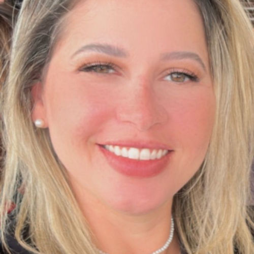 LARISSA DE MORAIS CARDOSO