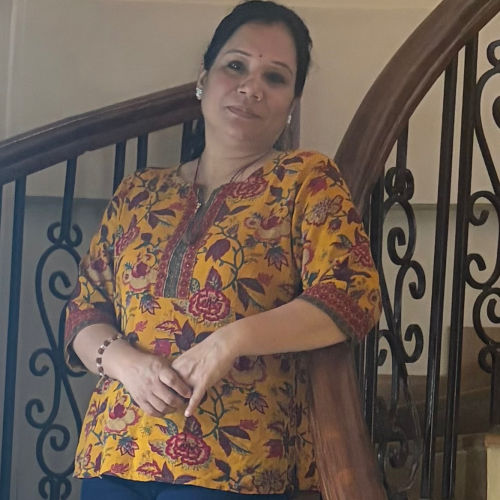 Dr Sonali