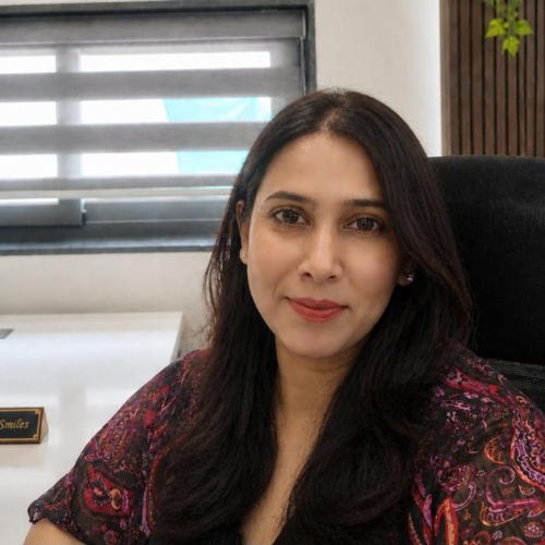 Dr Manisha Tripathi