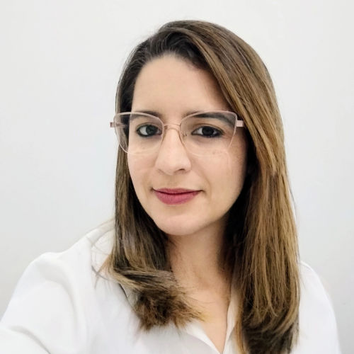 CAMILLA LEANDRO CARDOSO MANHAES TEIXEIRA