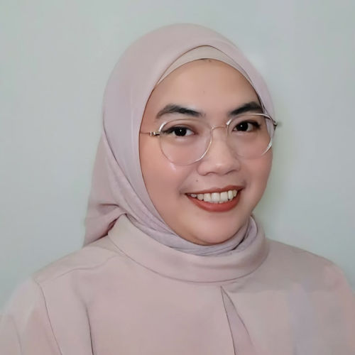 Tania Savana Sari