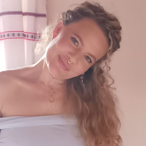 Nicole Dulake